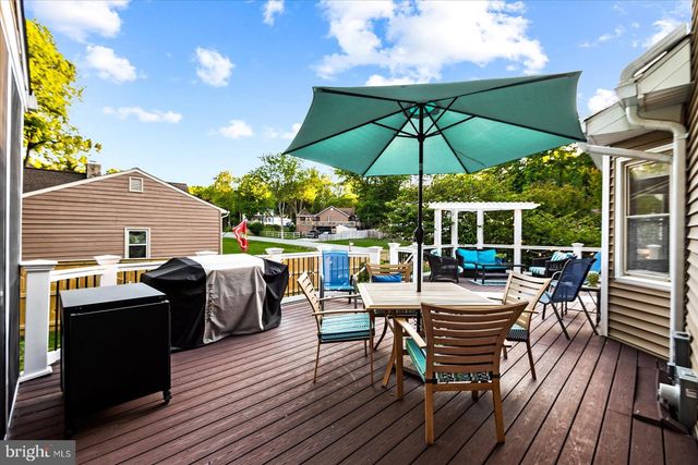 2 GREENHAVEN CT, Stafford, VA 22554