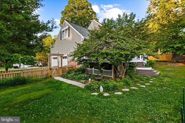 2 GREENHAVEN CT, Stafford, VA 22554