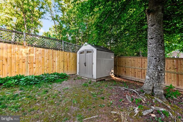 2 GREENHAVEN CT, Stafford, VA 22554