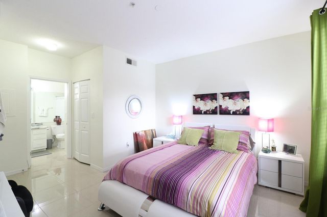 5610 PINNACLE HEIGHTS CIRCLE 107, Tampa, FL 33624