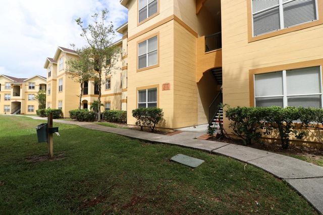 5610 PINNACLE HEIGHTS CIRCLE 107, Tampa, FL 33624