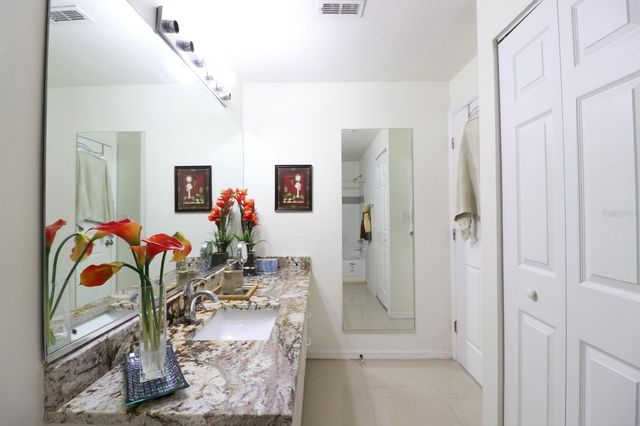 5610 PINNACLE HEIGHTS CIRCLE 107, Tampa, FL 33624