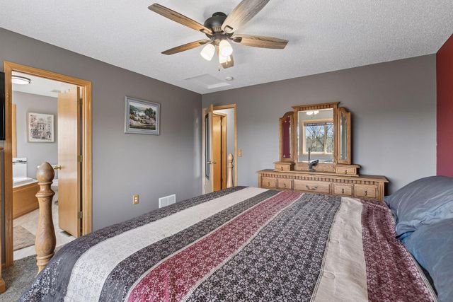 14418 Iodine Street NW, Anoka, MN 55303