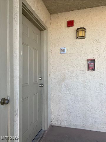 2004 Mesquite Lane 201, Laughlin, NV 89029