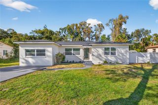 2231 LAMPARILLA WAY S, St Petersburg, FL 33712