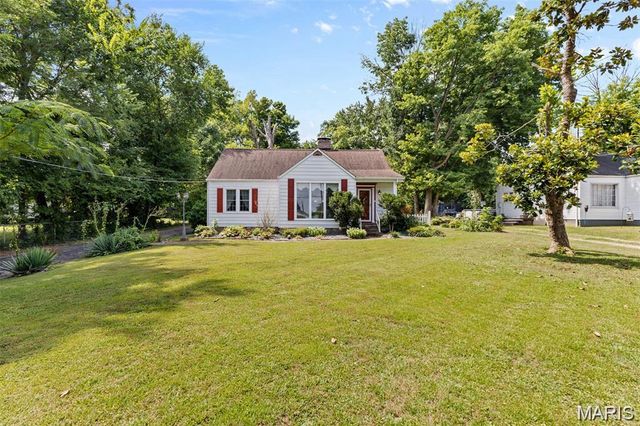 524 North Street, Farmington, MO 63640