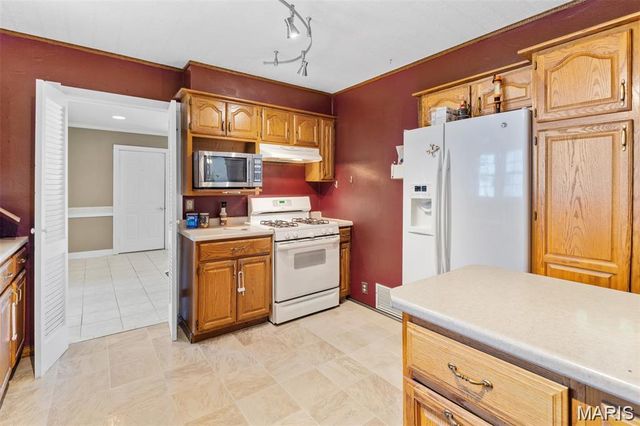 524 North Street, Farmington, MO 63640