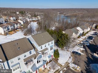 11712 TOLSON PL #304, Woodbridge, VA 22192