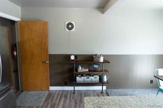 1247 Catalina Drive, Flint, MI 48507