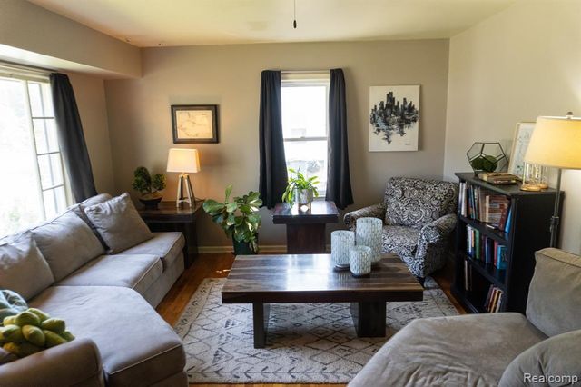 1247 Catalina Drive, Flint, MI 48507