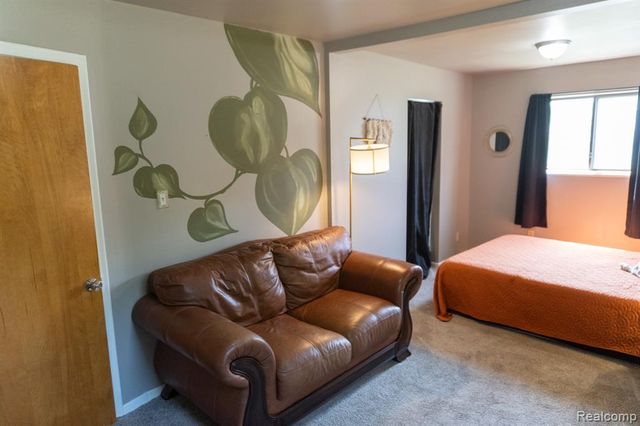 1247 Catalina Drive, Flint, MI 48507