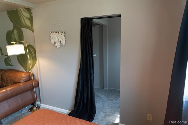 1247 Catalina Drive, Flint, MI 48507