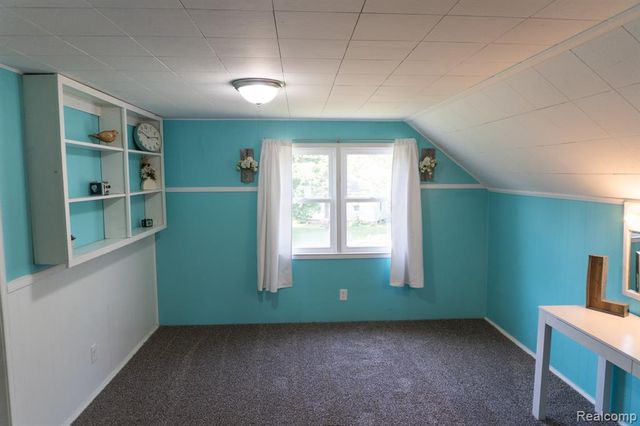 1247 Catalina Drive, Flint, MI 48507