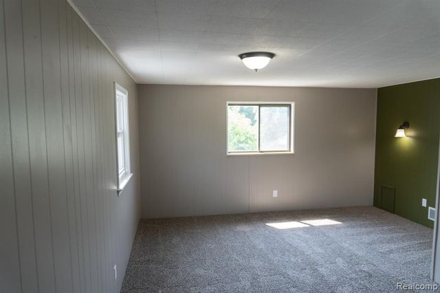 1247 Catalina Drive, Flint, MI 48507