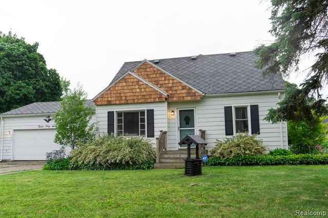 1247 Catalina Drive, Flint, MI 48507