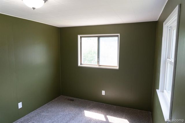 1247 Catalina Drive, Flint, MI 48507