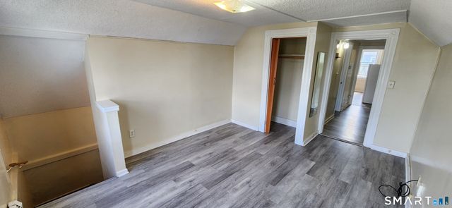 214 Blohm Street 3rd fl., West Haven, CT 06516