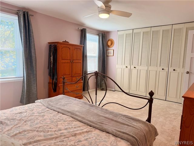 91 Roycroft Drive, West Seneca, NY 14224