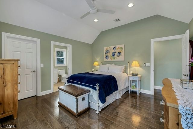 369 Chestnut St, Long Hill Twp., NJ 07980