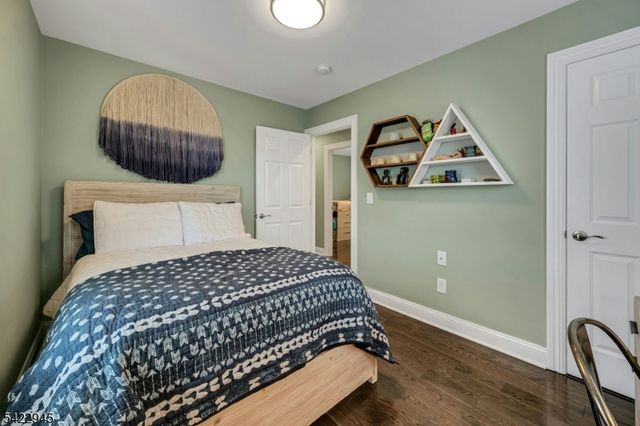 369 Chestnut St, Long Hill Twp., NJ 07980