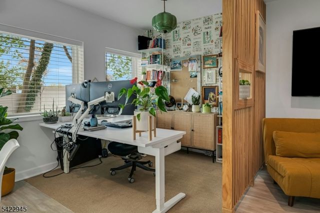 369 Chestnut St, Long Hill Twp., NJ 07980