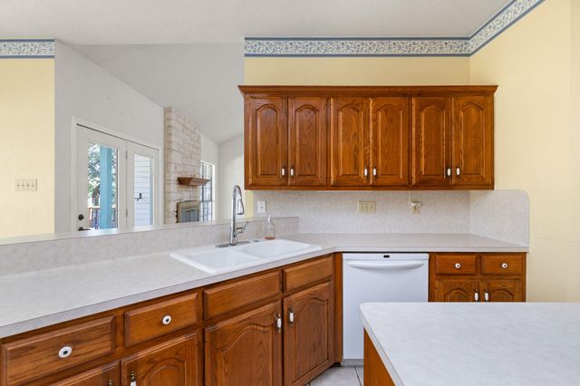 134 Canyon RD, Georgetown, TX 78628