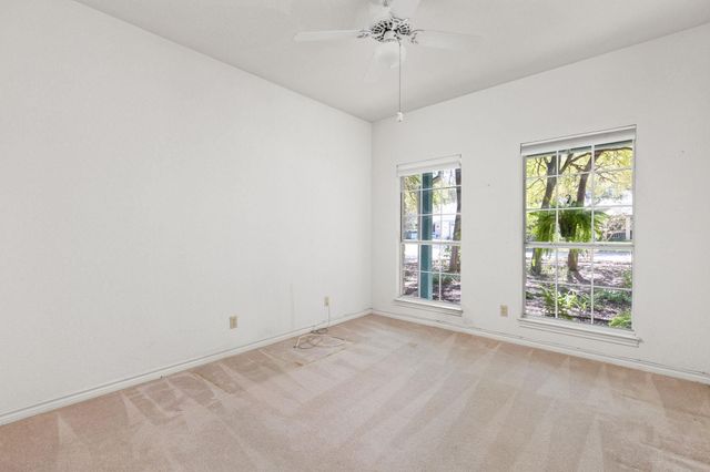 134 Canyon RD, Georgetown, TX 78628