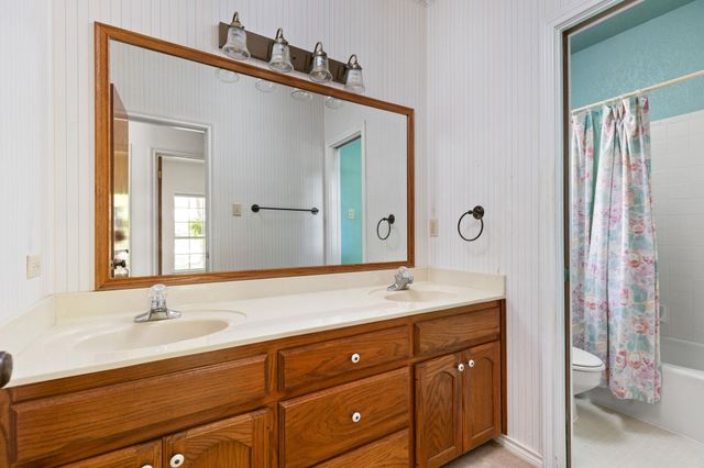 134 Canyon RD, Georgetown, TX 78628