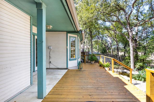134 Canyon RD, Georgetown, TX 78628