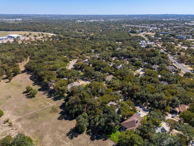 134 Canyon RD, Georgetown, TX 78628