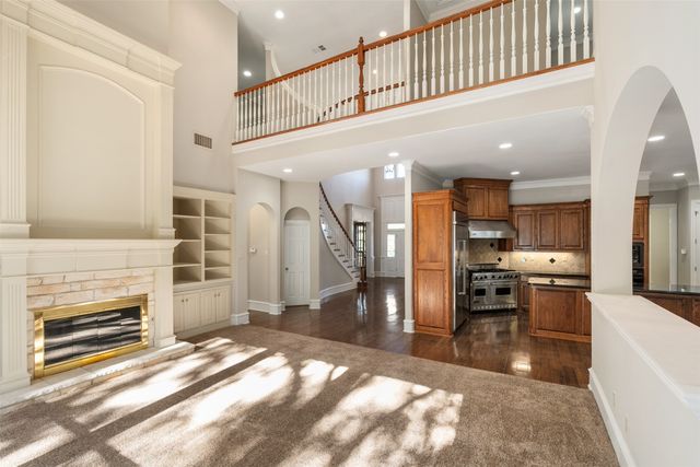 433 E Jess Hinton Road, Seven Points, TX 75143