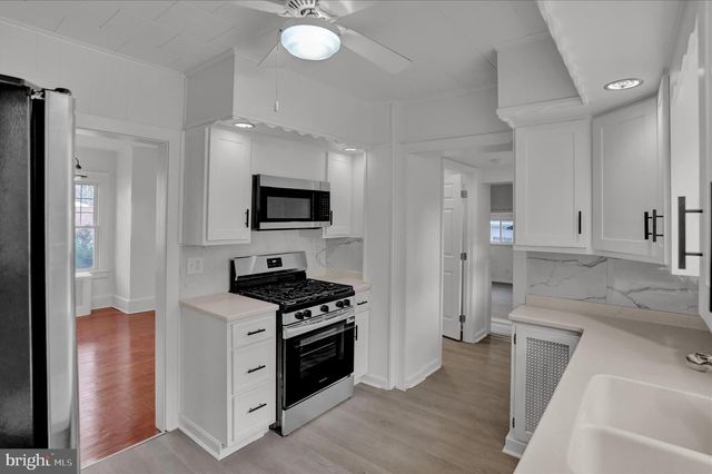 405 STATE ST, Reading, PA 19607