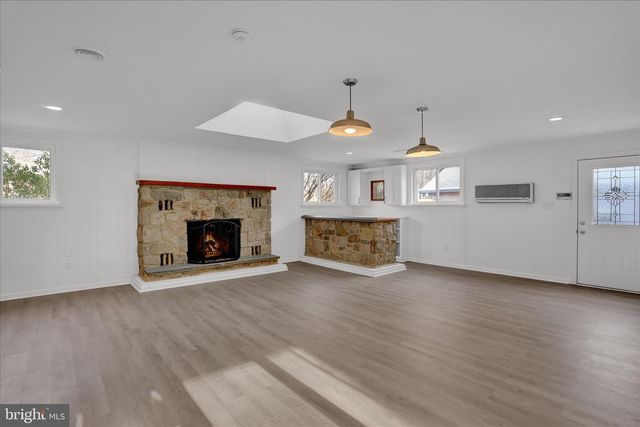 405 STATE ST, Reading, PA 19607