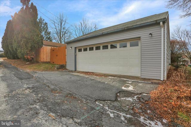 405 STATE ST, Reading, PA 19607