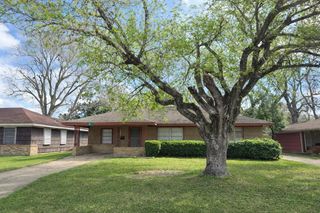 1413 Brazos Avenue, La Marque, TX 77568