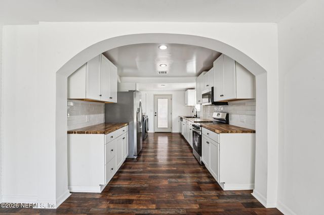 174 GECK Road, Palatka, FL 32177