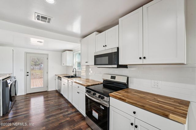 174 GECK Road, Palatka, FL 32177