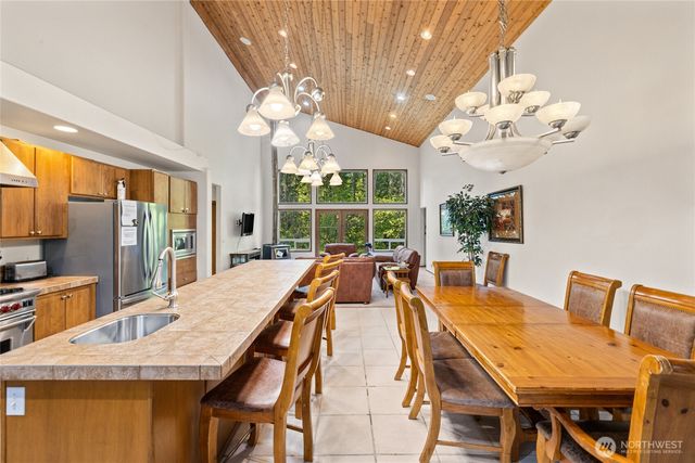 741 Hawthorn Lane, Easton, WA 98925