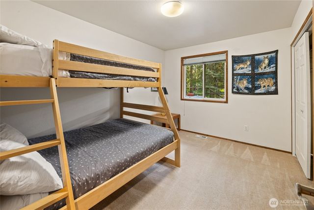 741 Hawthorn Lane, Easton, WA 98925