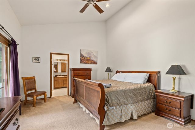 741 Hawthorn Lane, Easton, WA 98925