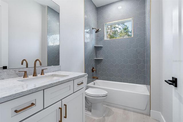 7 EVANS PARK PLACE, Palm Coast, FL 32164