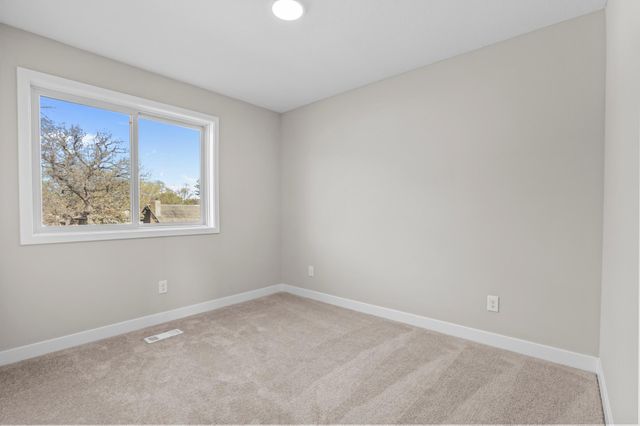 599 Stinson Boulevard, New Brighton, MN 55112