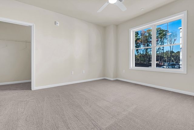 2 Winslow 201, Grafton, MA 01536