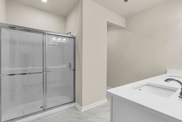 2 Winslow 201, Grafton, MA 01536