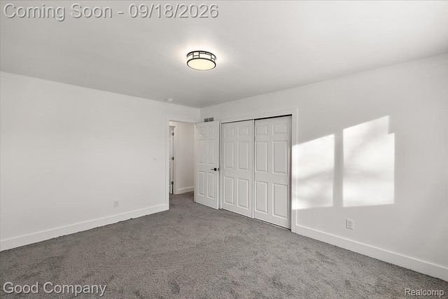509 Bloomfield Avenue, Pontiac, MI 48341
