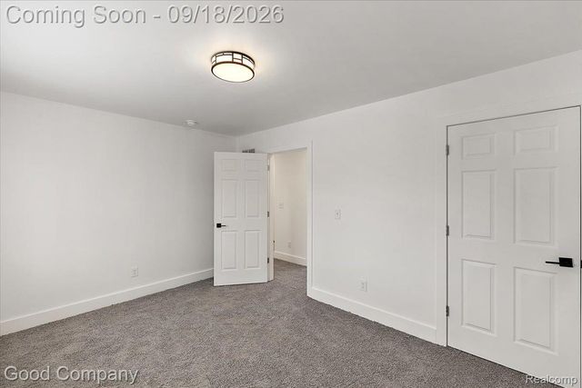 509 Bloomfield Avenue, Pontiac, MI 48341