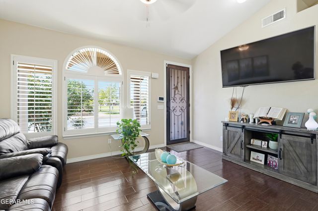 14241 RUSS LEACH Avenue, El Paso, TX 79938