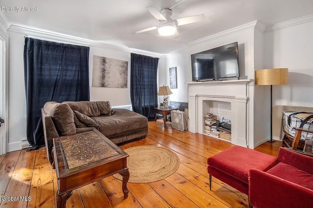 321 Washington Avenue, Albany, NY 12206