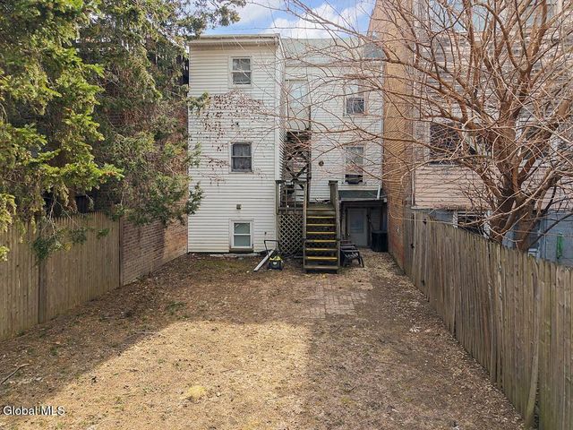 321 Washington Avenue, Albany, NY 12206
