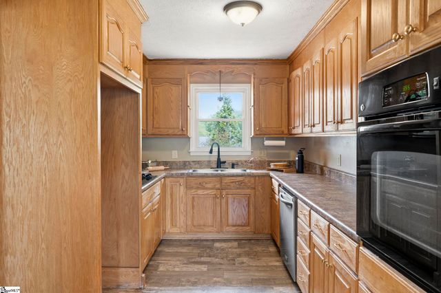 105 Pueblo Drive, Greenville, SC 29617